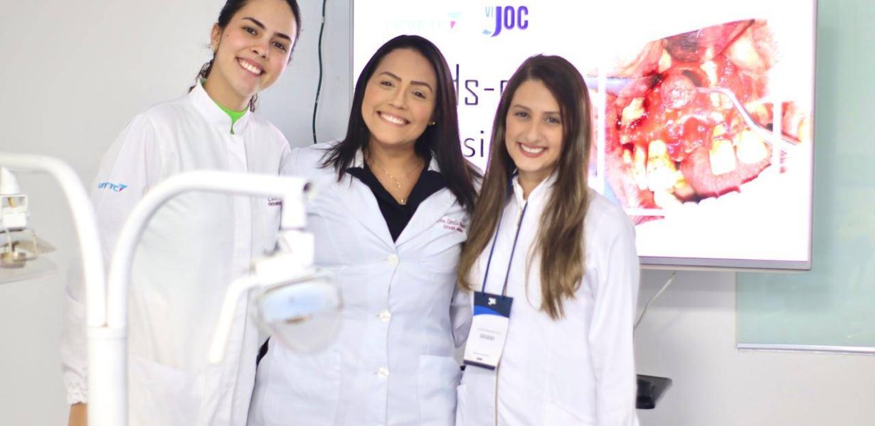 Jornada de Odontologia e Ciências da UniFTC promove intercâmbio científico e aprendizado prático